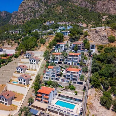 Serena Luxury Sea View Apartmán *